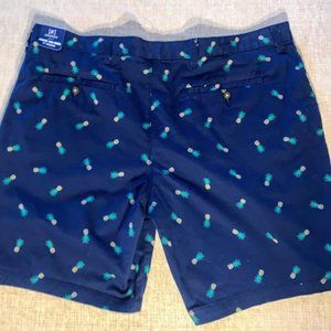 Flat Front Short with Pineapple print